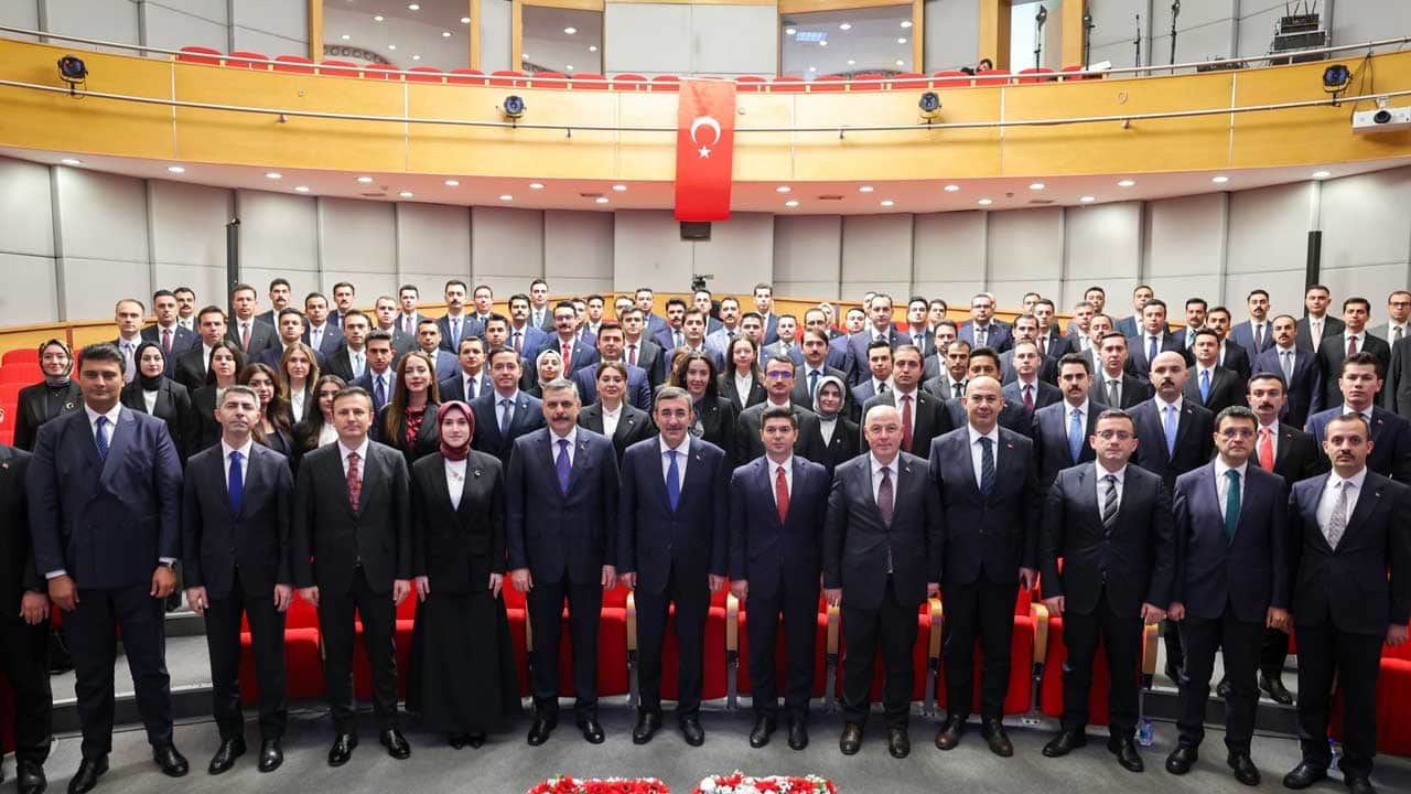 Foto - Yılmaz, kaymakam adaylarıyla buluştu! Devletin adalet ve merhamet eli olun