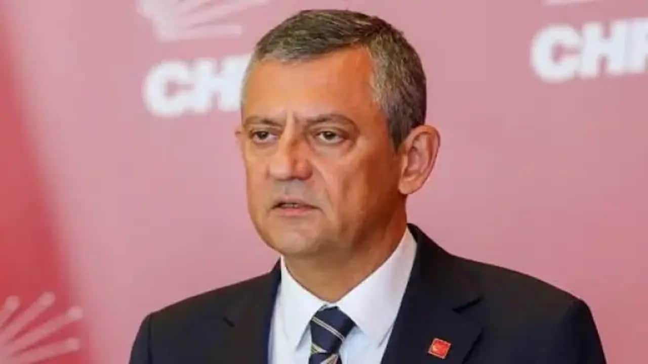 Foto - Yine başladı çatısızların ‘çatı aday’ muhabbetleri: Özgür Özel ismine o partiden çizik