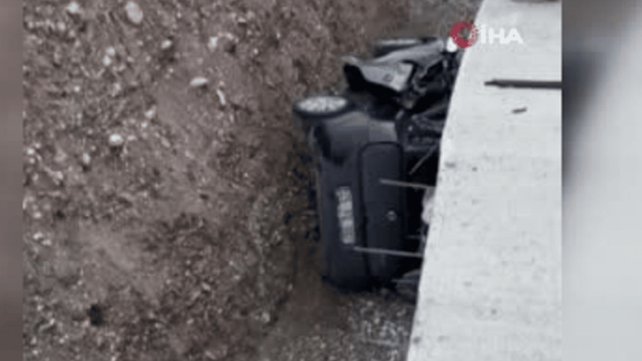 Foto - Yine ölüm yolu yine kaza: 3 kişi hayatını kaybetti!