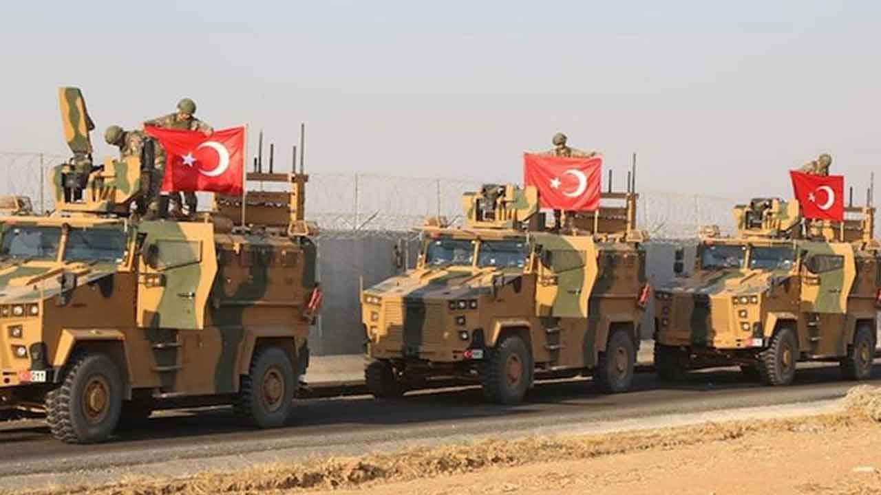 Foto - Yitzhak Brik 'mumla arayacağız' diyerek duyurdu: Türkiye sınırımızda konuşlanıyor, durumumuz çok vahim