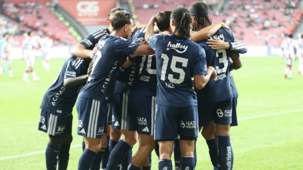 Foto - Yok böyle bir şans yahu! Kadıköy'e kötü haber tez ulaştı yine...