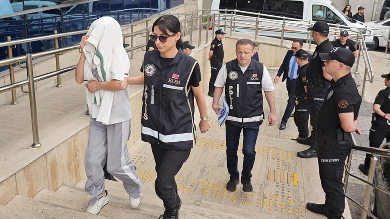 Foto - Yüklü miktarda parayla enselendi! Utanmaz doktorun cinayet tarifesi...