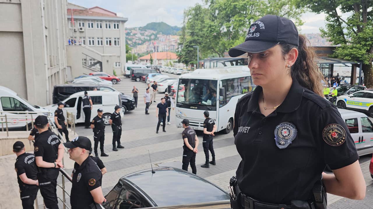 Foto - Yüklü miktarda parayla enselendi! Utanmaz doktorun cinayet tarifesi...