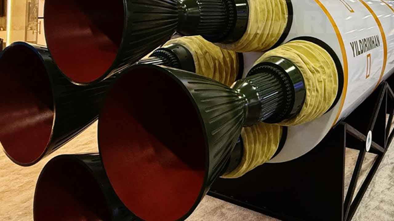 Foto - Yunan basını şaşırdı: Türkiye'nin Yıldırımhan kıtalararası füzesinin arkasında o ülke var