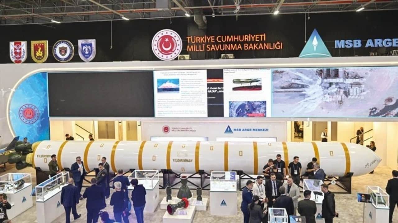 Foto - Yunan basını şaşırdı: Türkiye'nin Yıldırımhan kıtalararası füzesinin arkasında o ülke var