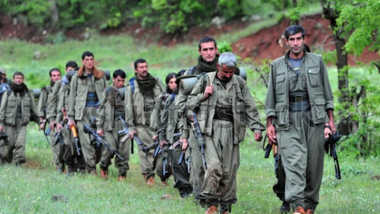 Foto - Yunan basınından itiraf gibi manşet: Dün PKK’ya sarılmışlardı, bugün İsrail’e tapıyorlar