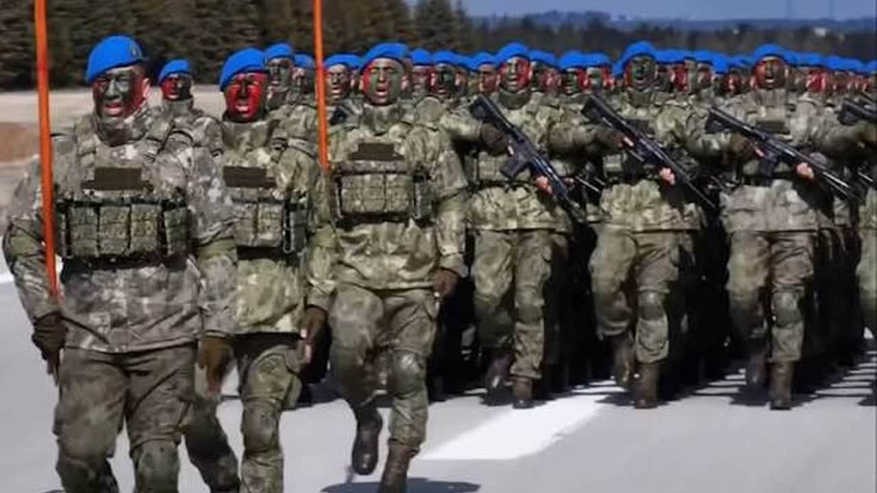 Foto - Yunanistan’dan alarm sesleri yükseliyor: "Türkler Tunceli’deki tugayı doğrudan Sisam karşısına konuşlandırdı"