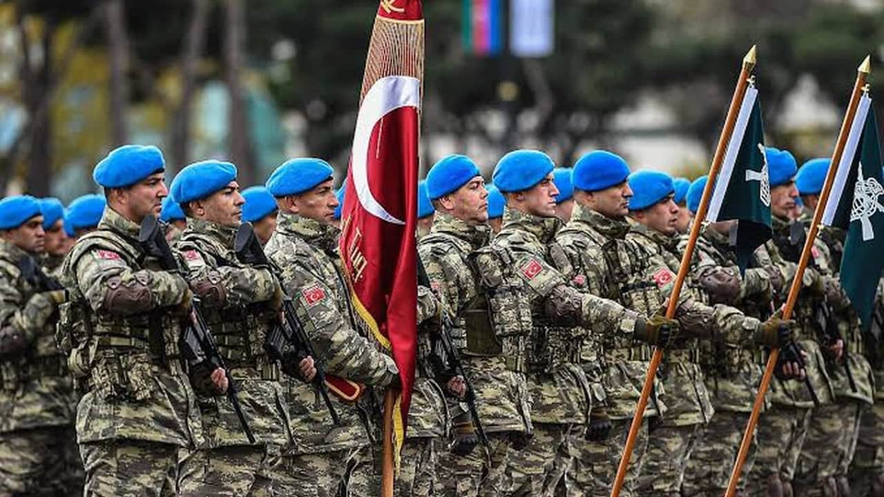 Foto - Yunanistan’dan alarm sesleri yükseliyor: "Türkler Tunceli’deki tugayı doğrudan Sisam karşısına konuşlandırdı"