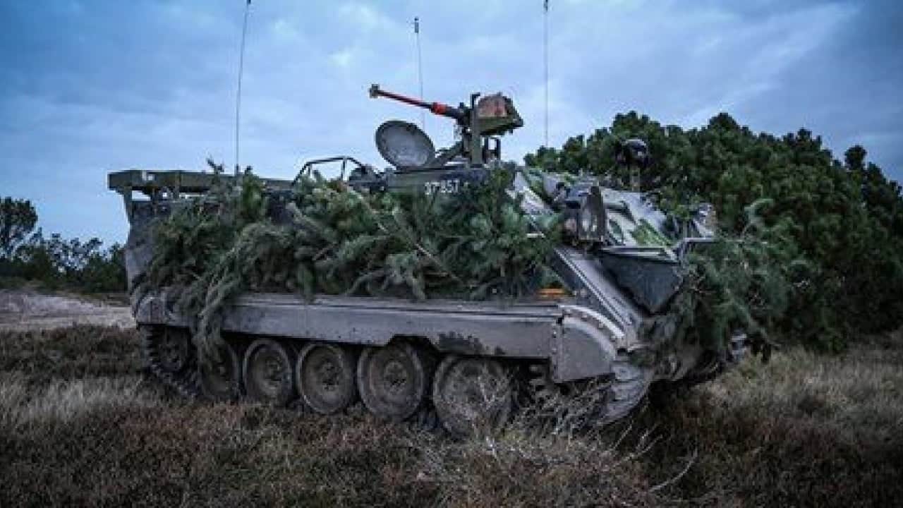 Foto - Yunanistan'dan Türkiye ile arasından su sızmayan Arap ülkesine şirinlik: Bedava silah verdiler