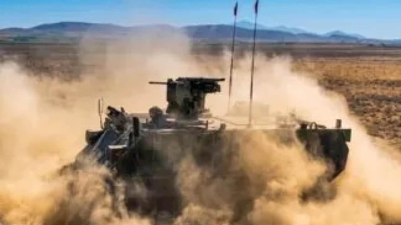 Foto - Yunanistan'dan Türkiye ile arasından su sızmayan Arap ülkesine şirinlik: Bedava silah verdiler