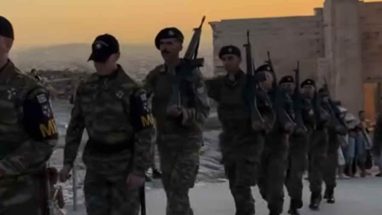 Foto - Yunanistan'ı sarsan anlar: Dünyaya rezil olduk
