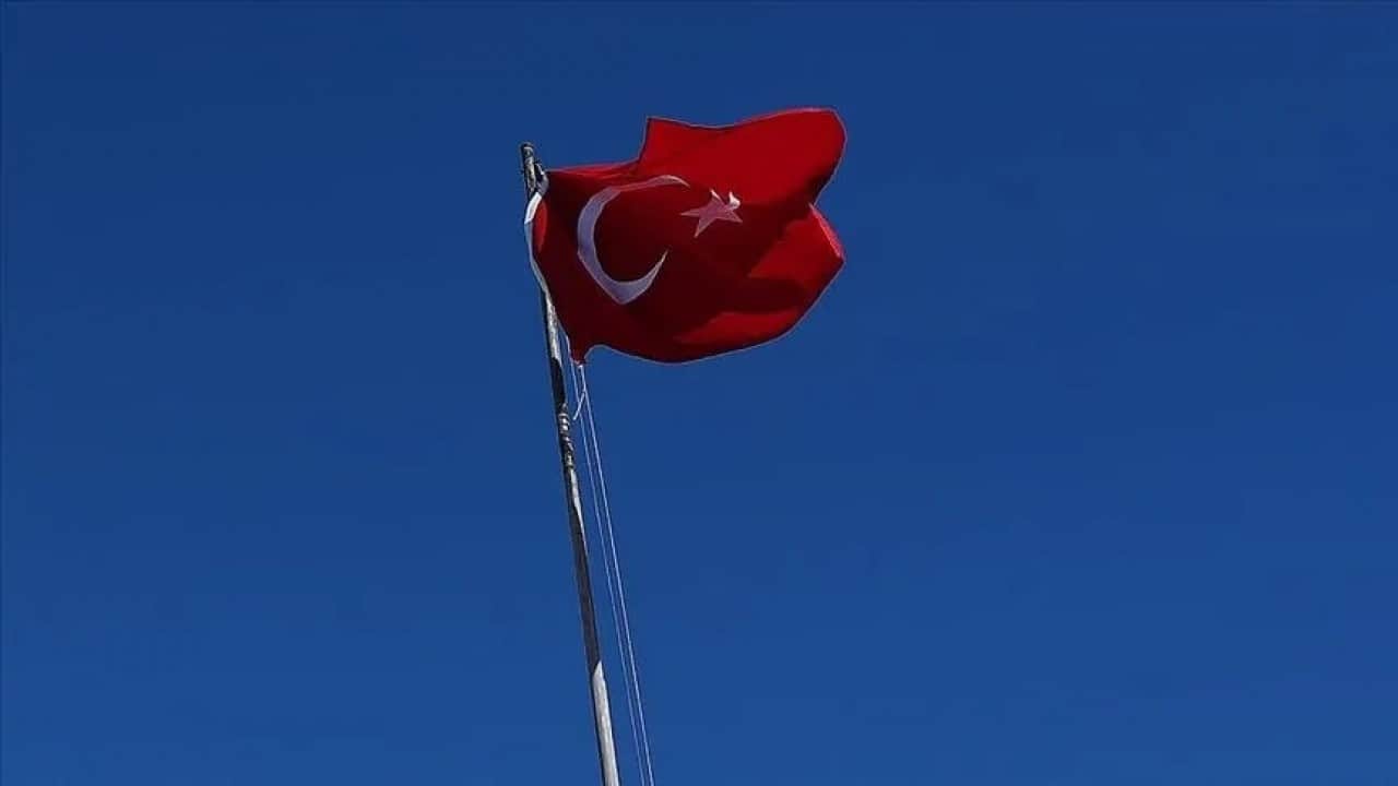 Foto - Yusuf Kaplan, 'Ülkeyi savaşmadan elimizden alıyorlar' diyerek uyardı: Hızla ve tam gaz bu noktaya sürükleniyoruz