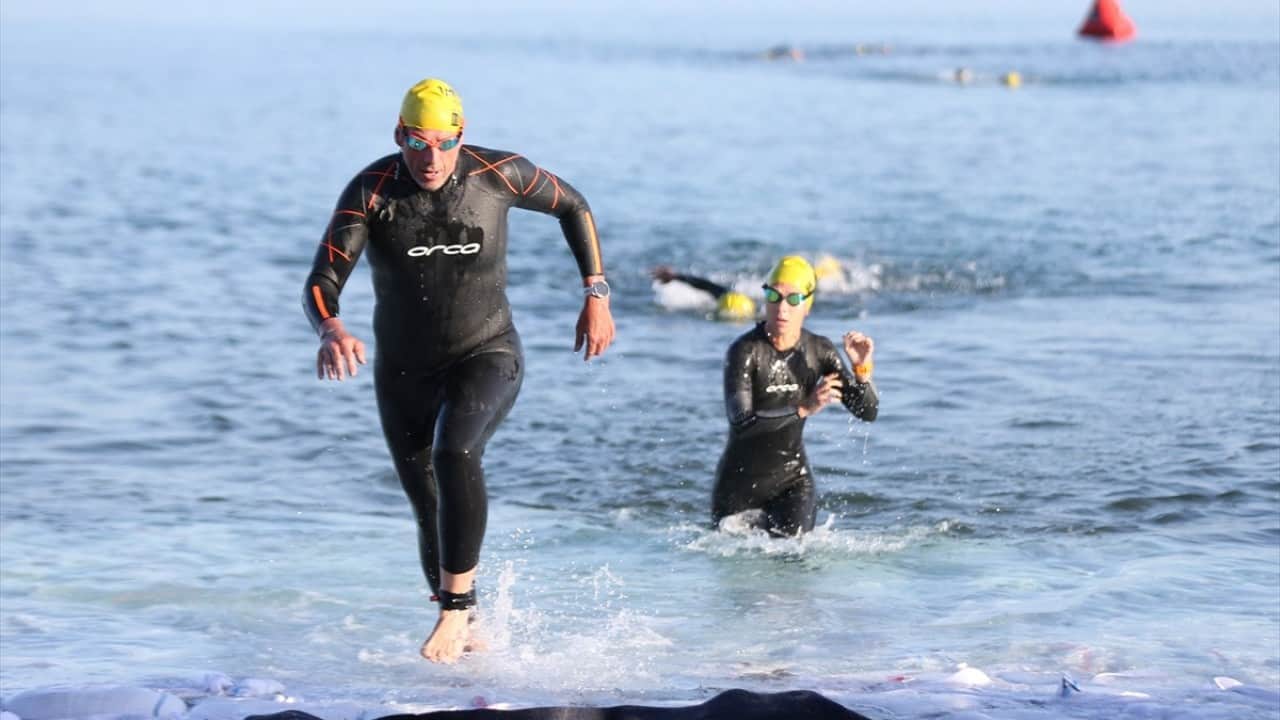 Foto - Yüzme, bisiklet ve koşu! ‘2026 Gelibolu Triatlonu’ başladı
