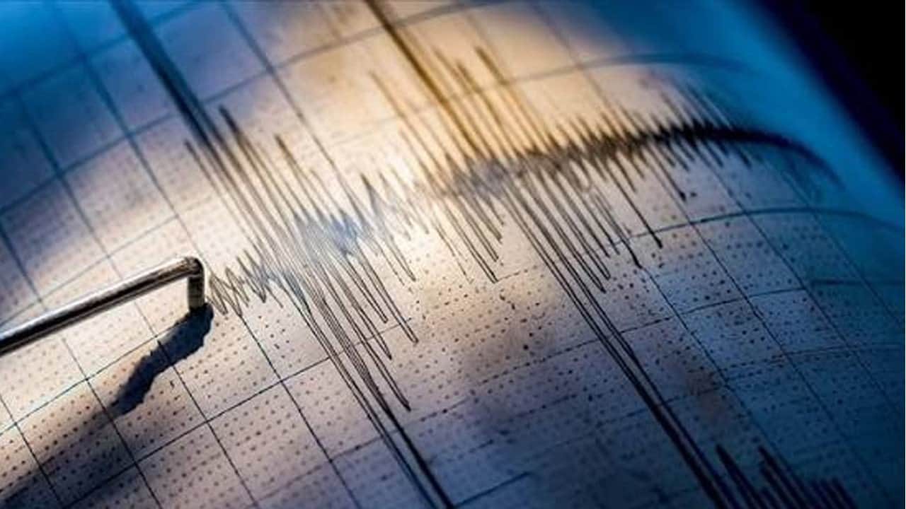 Foto - Zangır zangır sallandı! 6 büyüklüğünde deprem