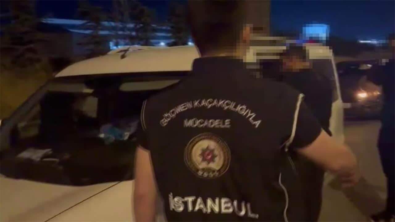 Büyükçekmece TEM otoyolu üzerinde 10 kaçak göçmen yakalandı
