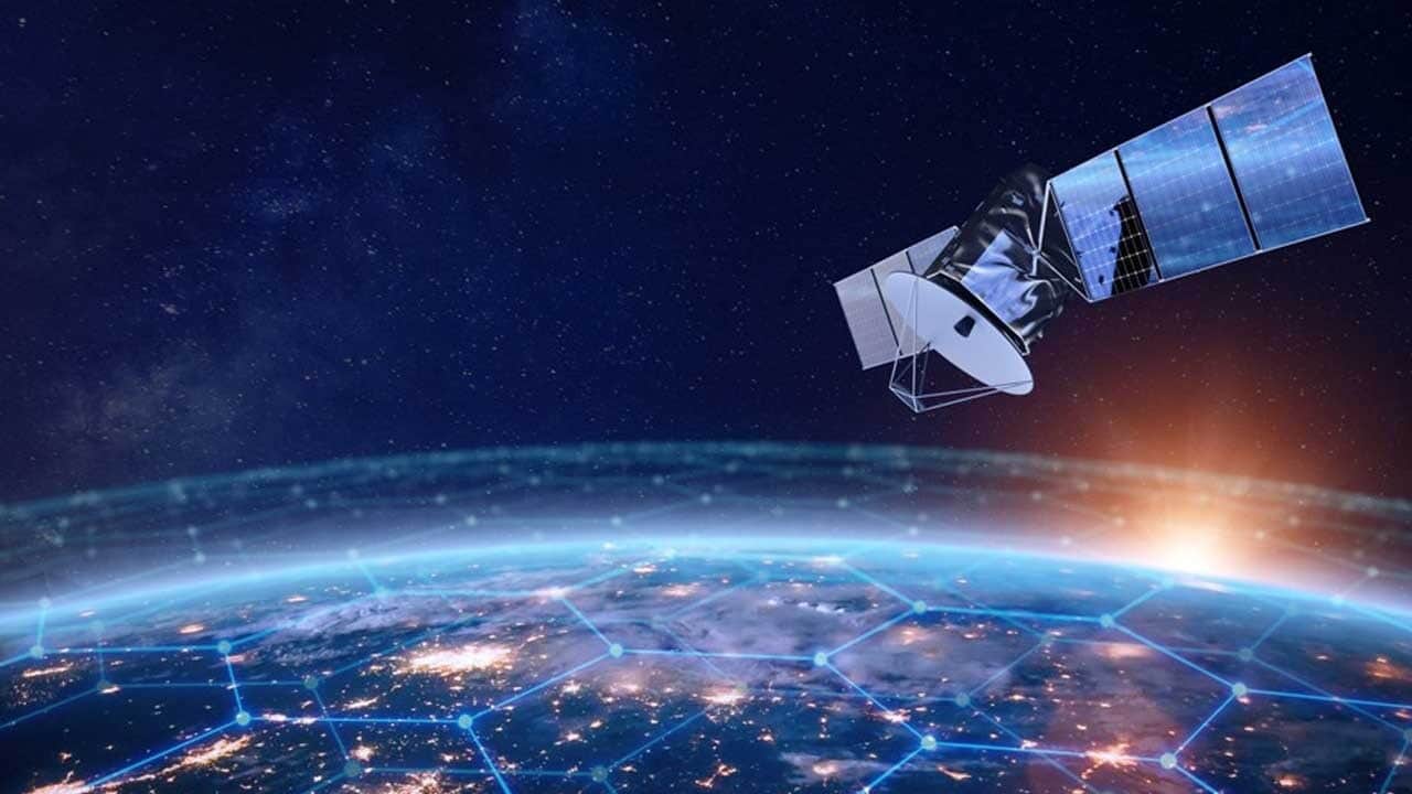 Çin, uzaydan dünya’ya 1 gbps internetle tarihi başarıya imza attı