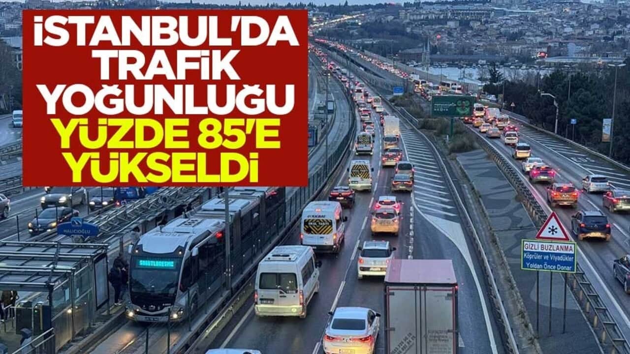 İstanbul'da trafik yoğunluğu yüzde 85'e yükseldi