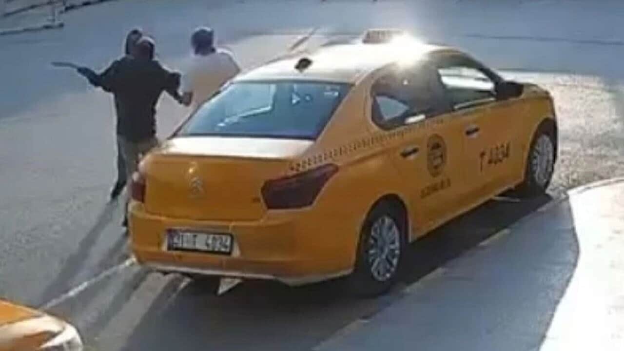 İstediği yemek menüde yok diye 3 kişiyi satırla yaraladı