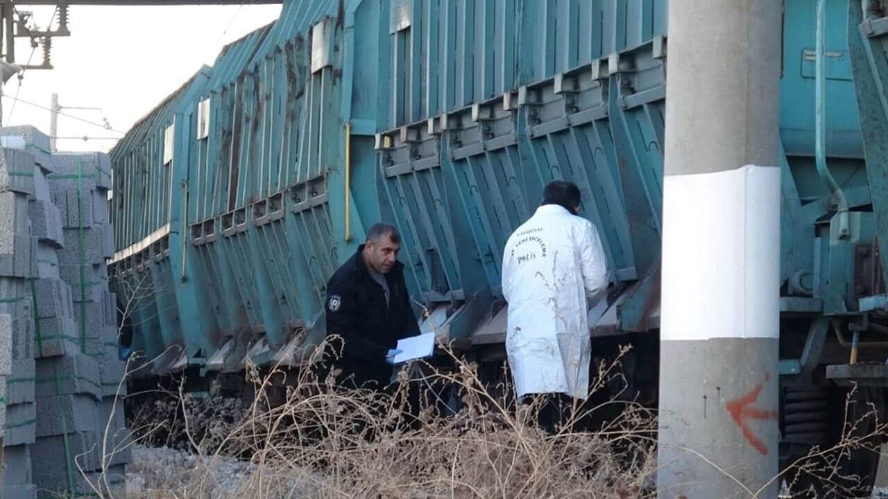 Yük treninin ezdiği çocuk öldü