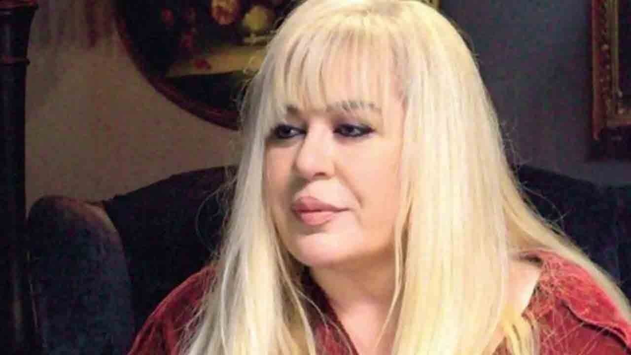 Zerrin Özer: "Artık tek başıma yürüyemiyorum"