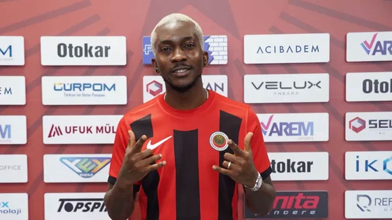 1 yıl daha sözleşmesi vardı! Henry Onyekuru takımdan kovuldu