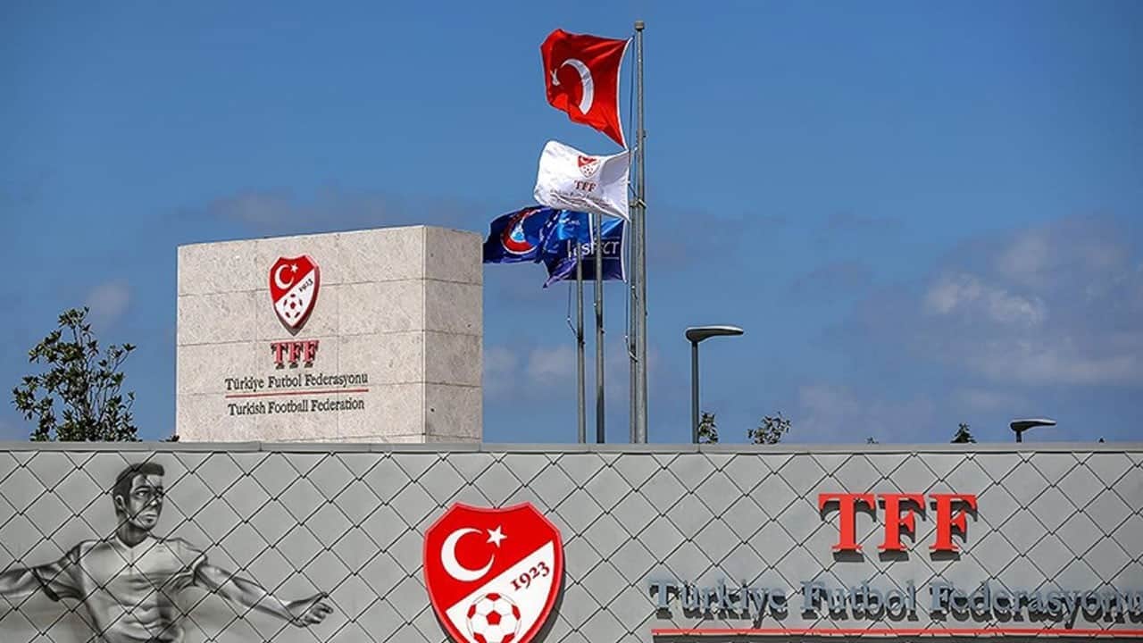 10+4 kuralı değişebilir! Süper Lig kulüplerinden yabancı oyuncu için yeni formül