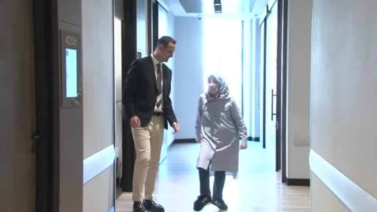 17 ameliyatlık zorlu hayat mücadelesi! Riskli operasyonu son teknoloji kurtardı!
