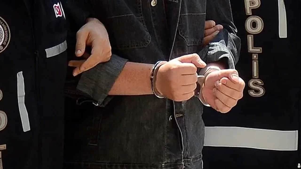 19 yıl 22 gün hapis cezası bulunuyordu! Firari hükümlü paketlendi