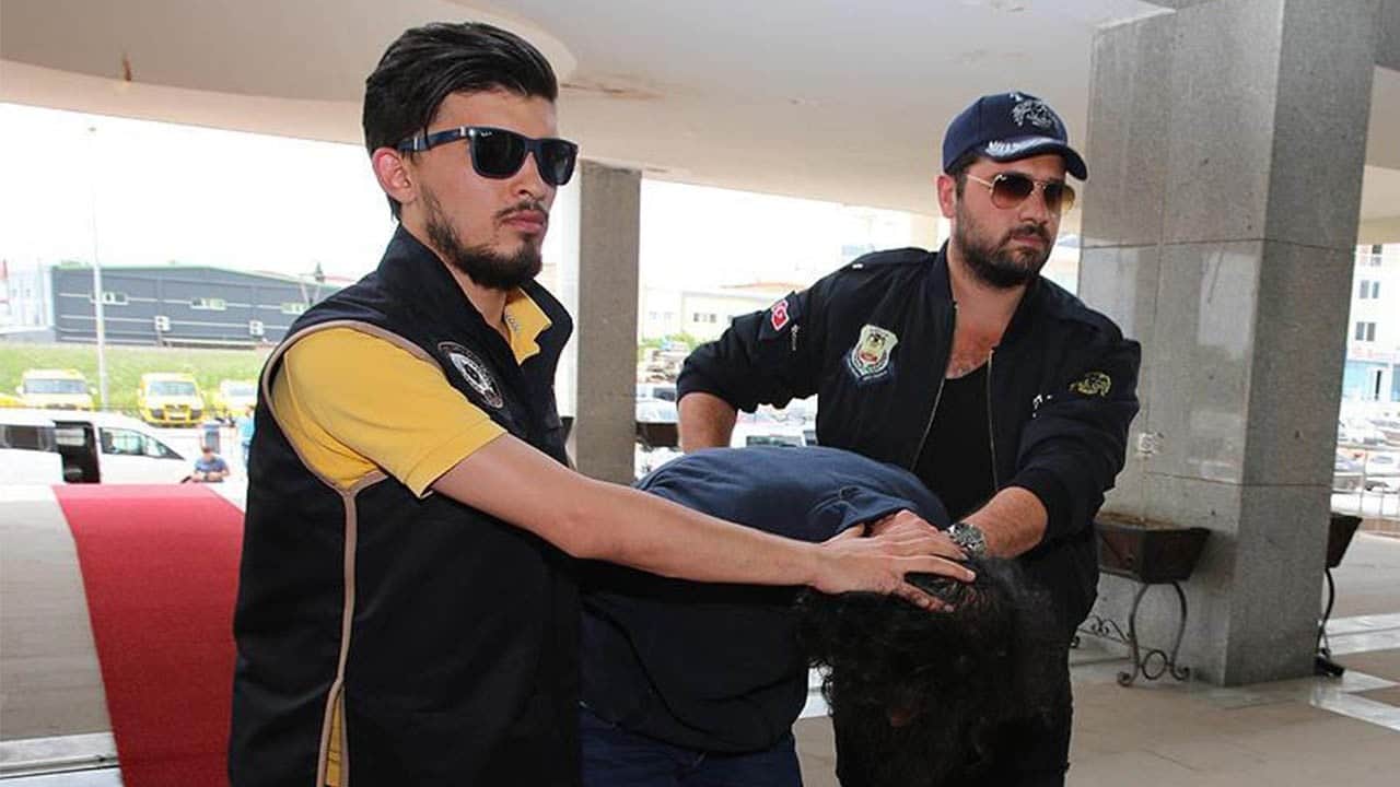2 FETÖ hükümlüsü Yunanistan'a kaçamadan yakalandı