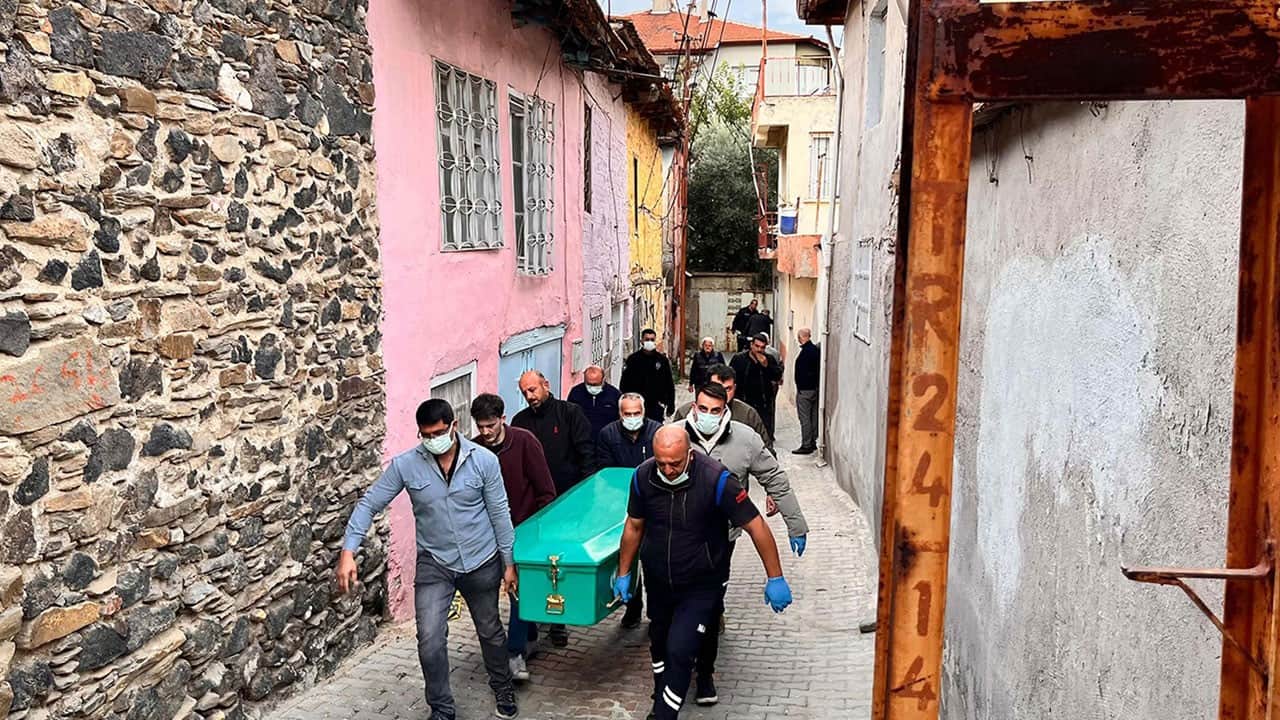 2 gündür haber alınamıyordu! Evinde ölü bulundu