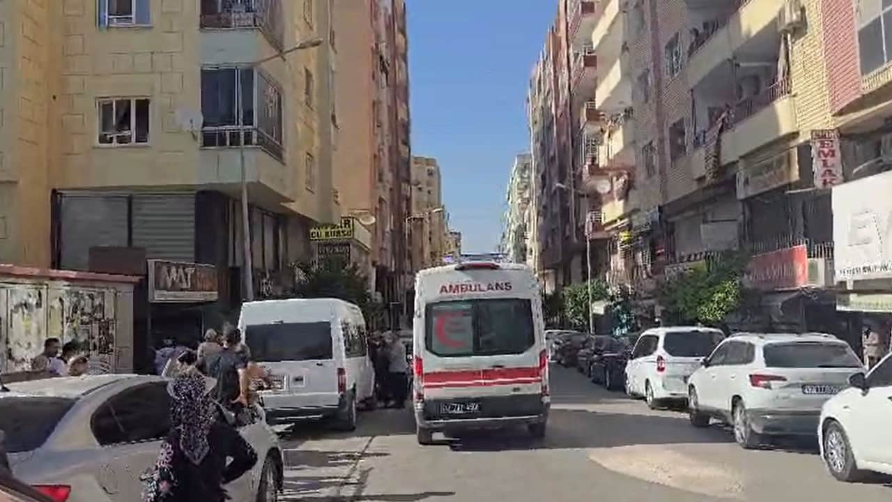 2 yaşındaki Muhammed 3.kattan düştü