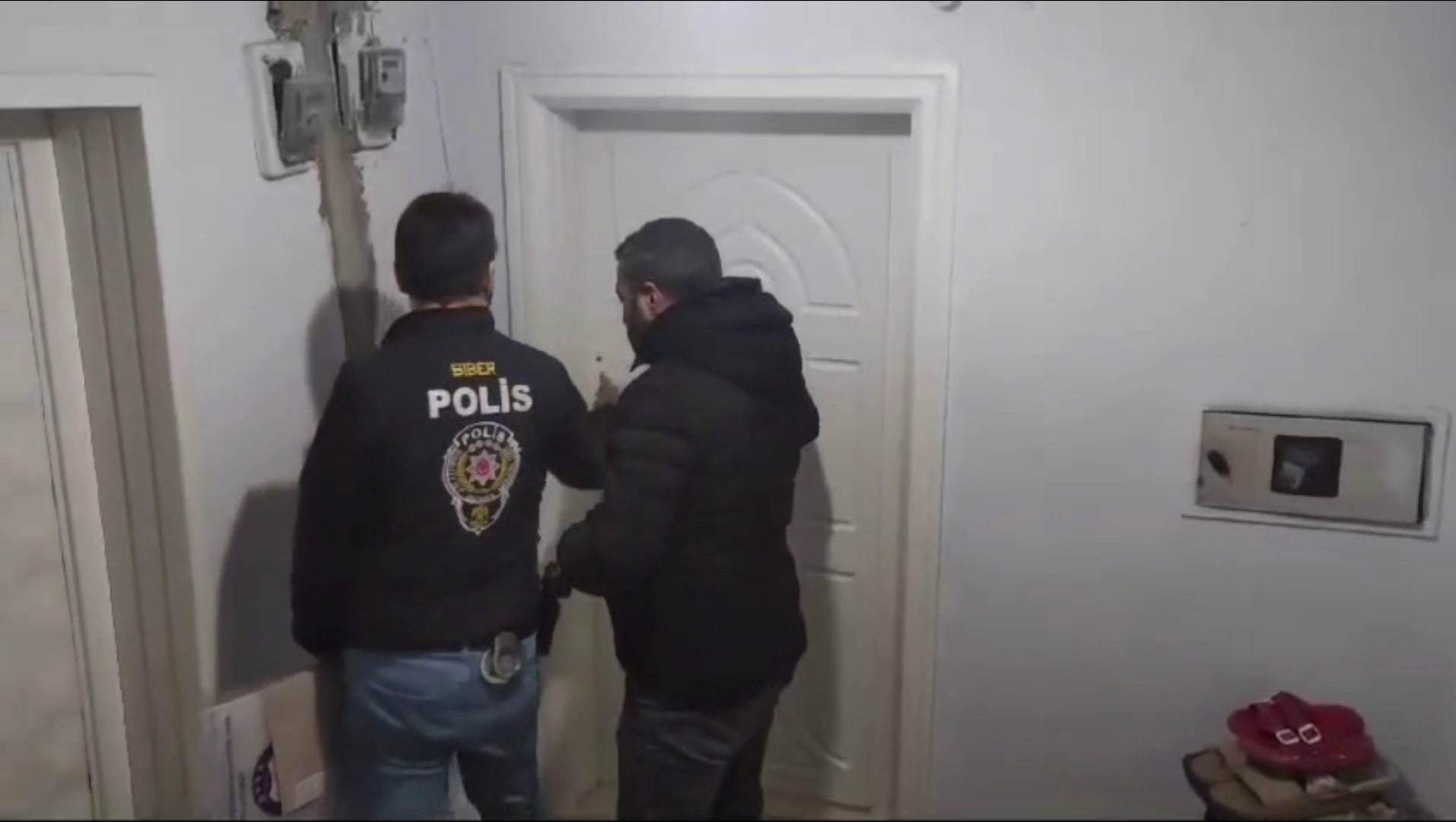 210 milyonluk bungalov vurgunu çöktü! Diyarbakır merkezli 8 ilde dev operasyon: Tatil hayali kuranları çarpan çete yakalandı!