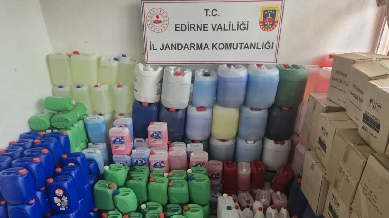 3 bin 168 litre sahte deterjan ele geçirildi! Piyasa değeri yaklaşık 2 milyon TL