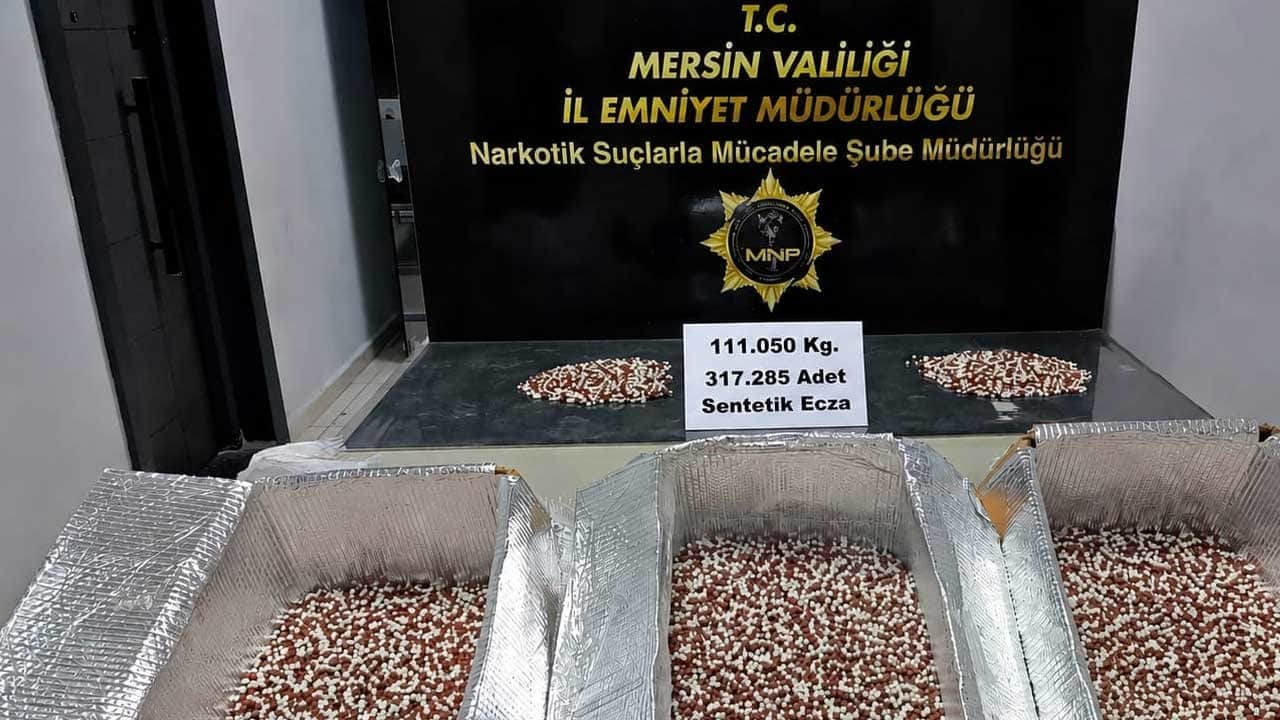 317 bin 285 adet sentetik ecza ele geçirildi