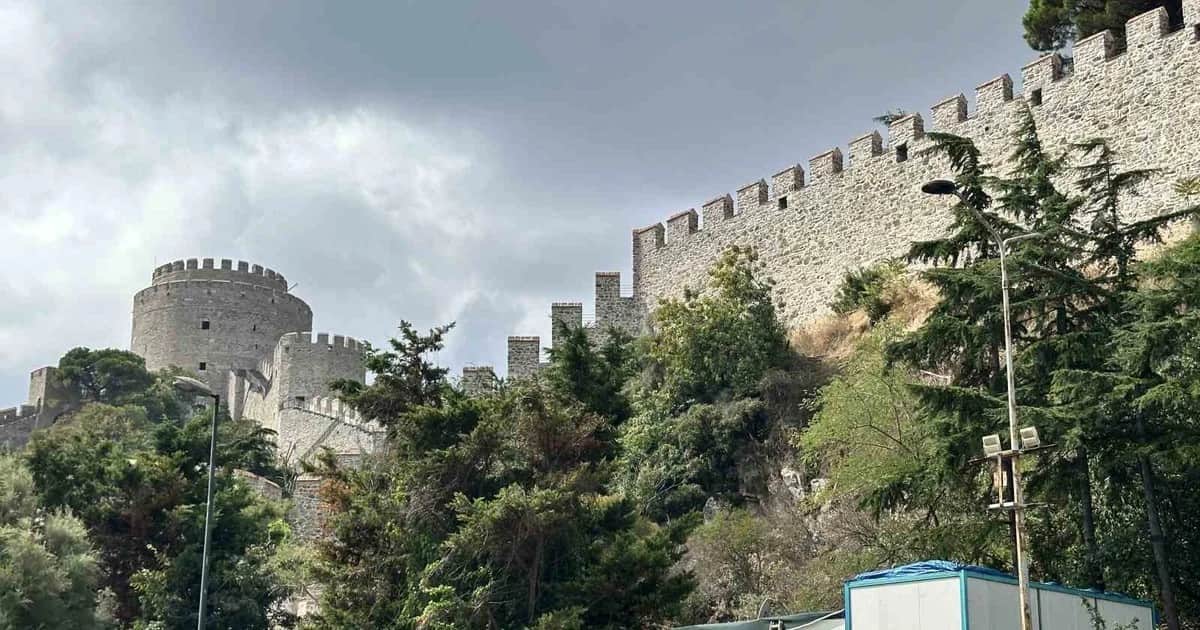90 günde inşa edilen Rumeli Hisarı'ndaki restorasyon 6,5 yıldır bitirilemedi