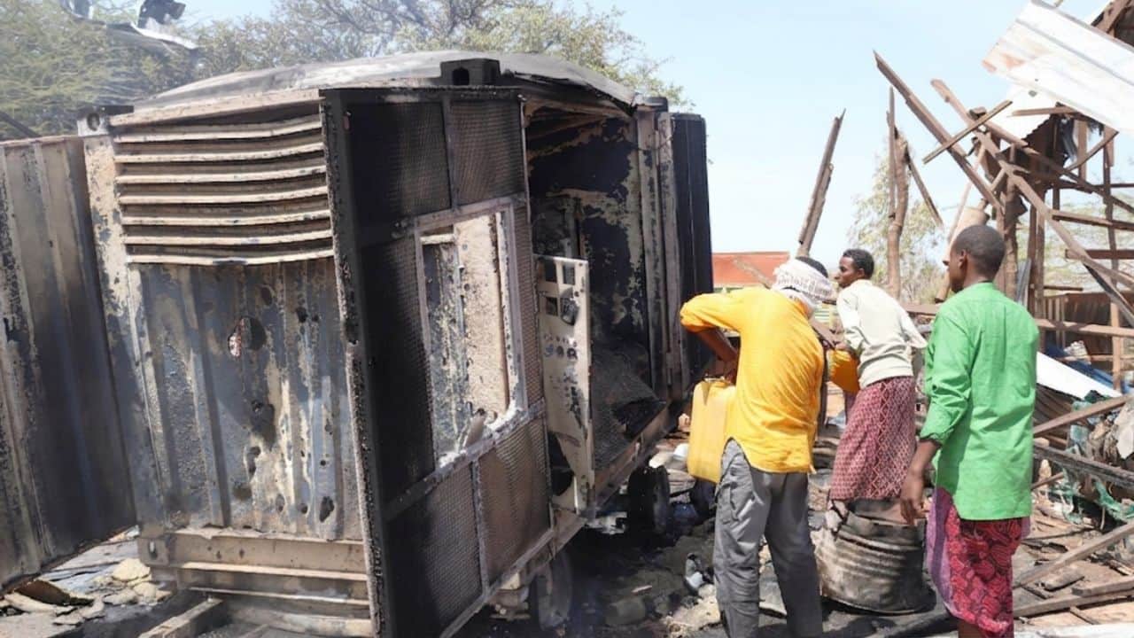 ABD Somali'de bir elektrik tesisini bombaladı!