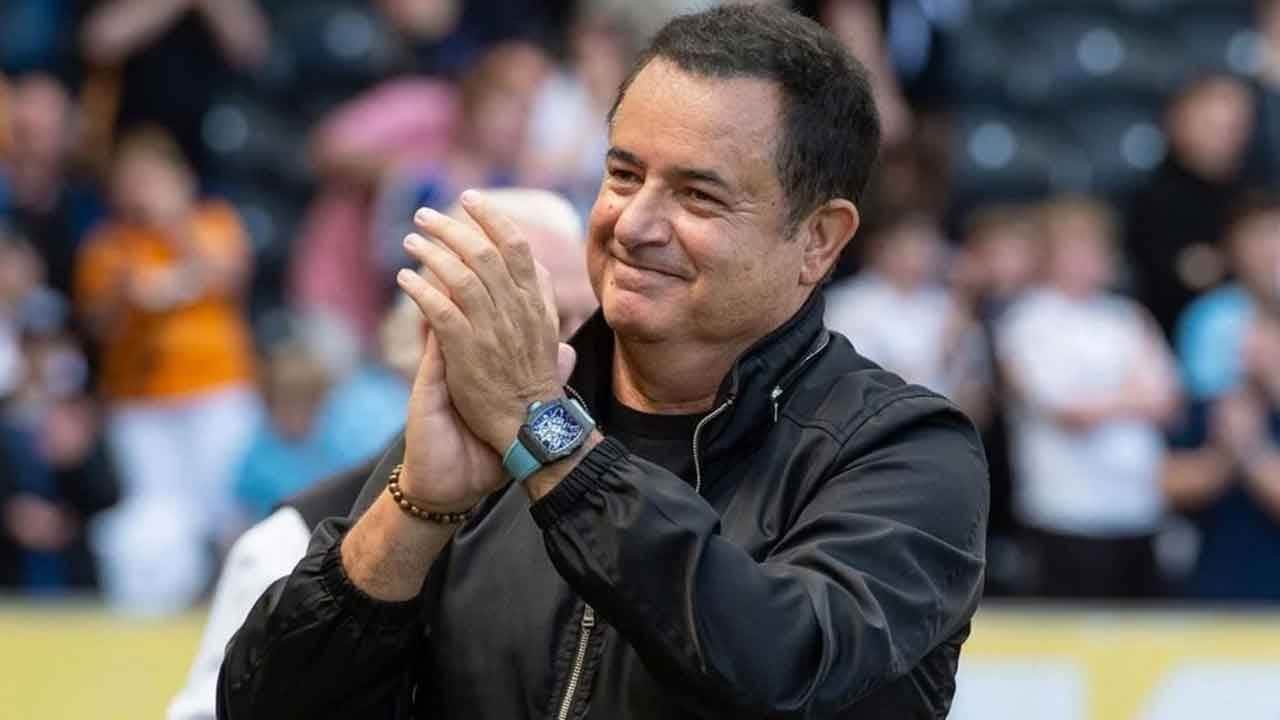 Acun'dan futbolcularına özel jet kıyağı