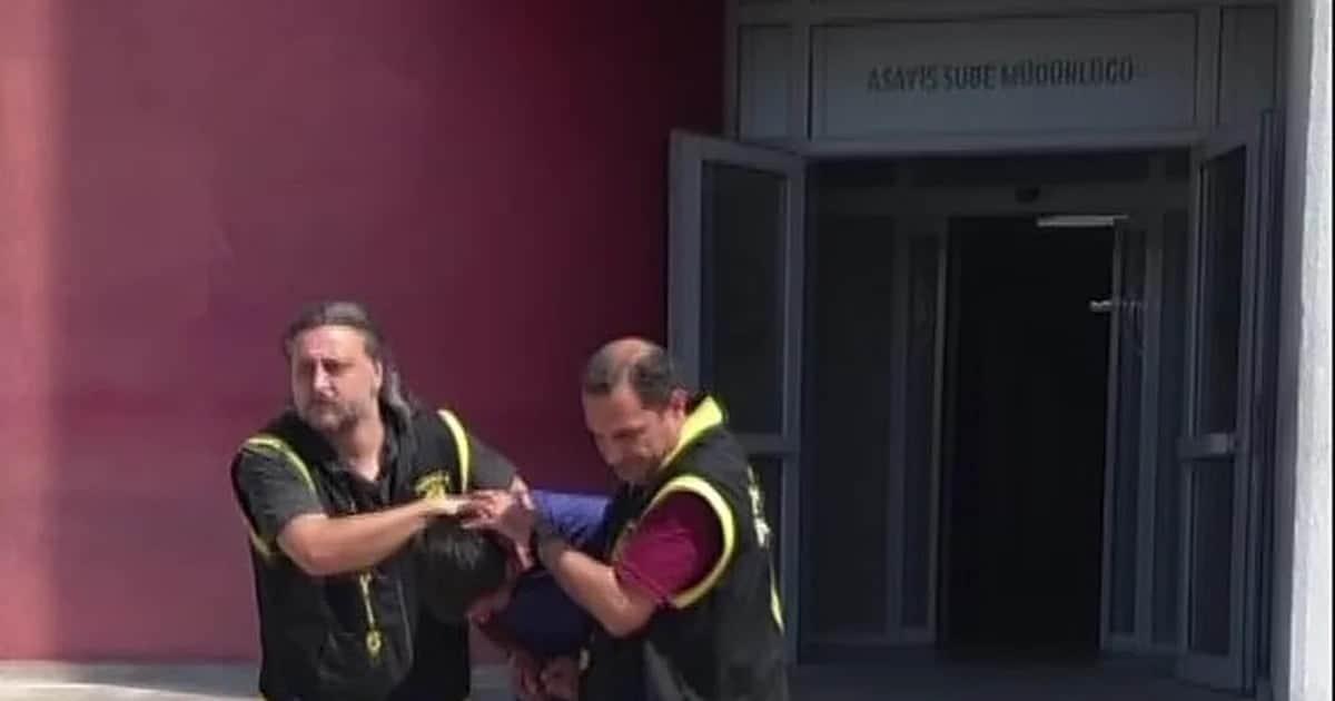 Adana'da kesinleşmiş 12-25 yıl hapis cezalı 4 firari hükümlü şafak baskınında yakalandı