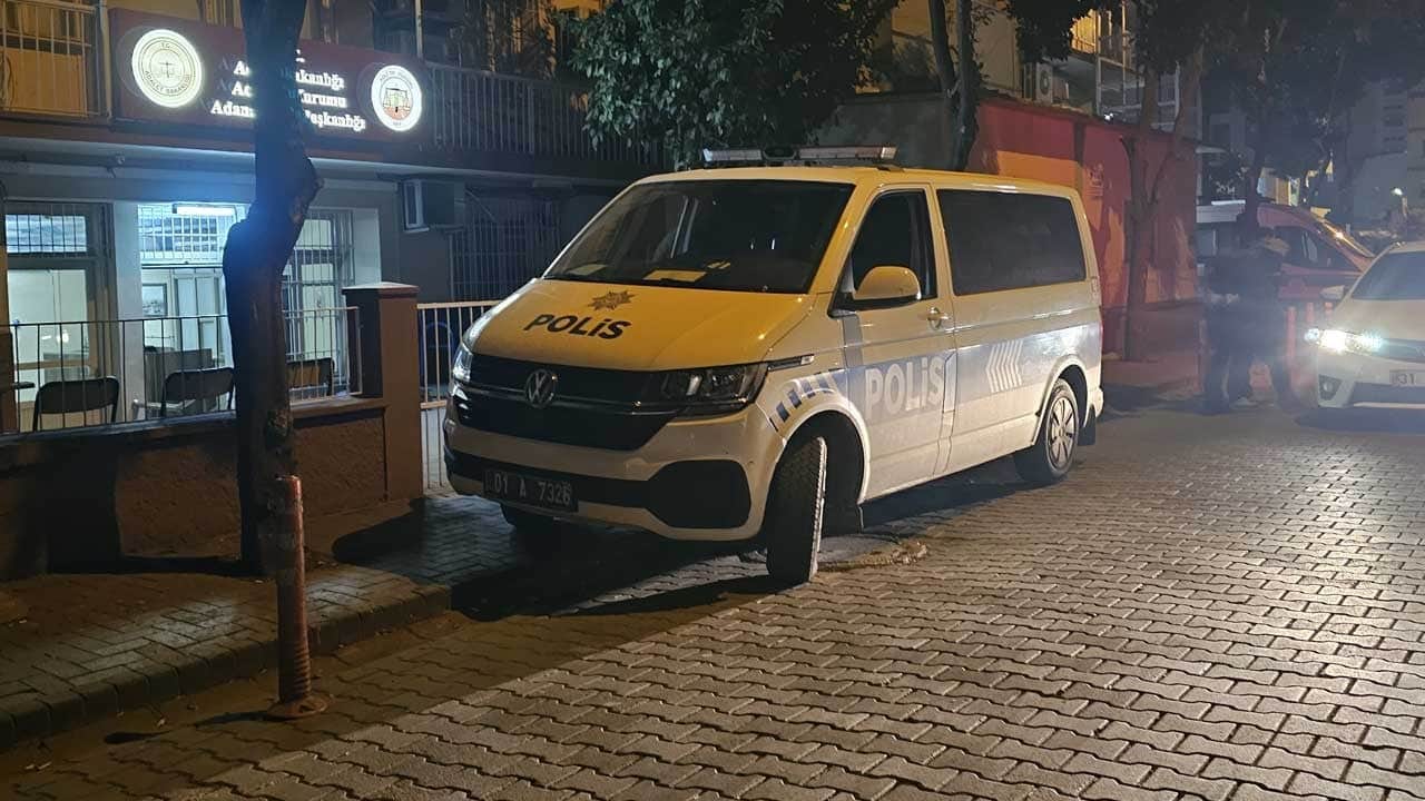 Adana'da korkunç cinayet! Genç kadını öldürüp intihar girişiminde bulundu