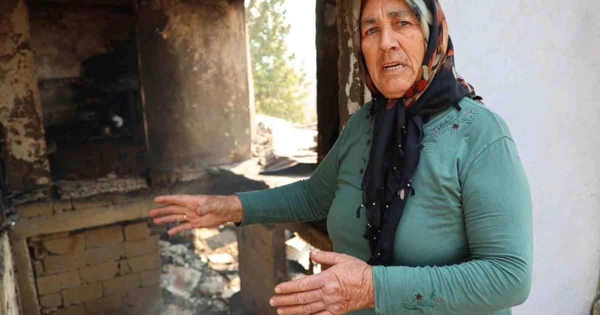 Adana'da orman yangını 3'üncü gününde sürüyor 15 mahallede 285 ev tahliye edildi