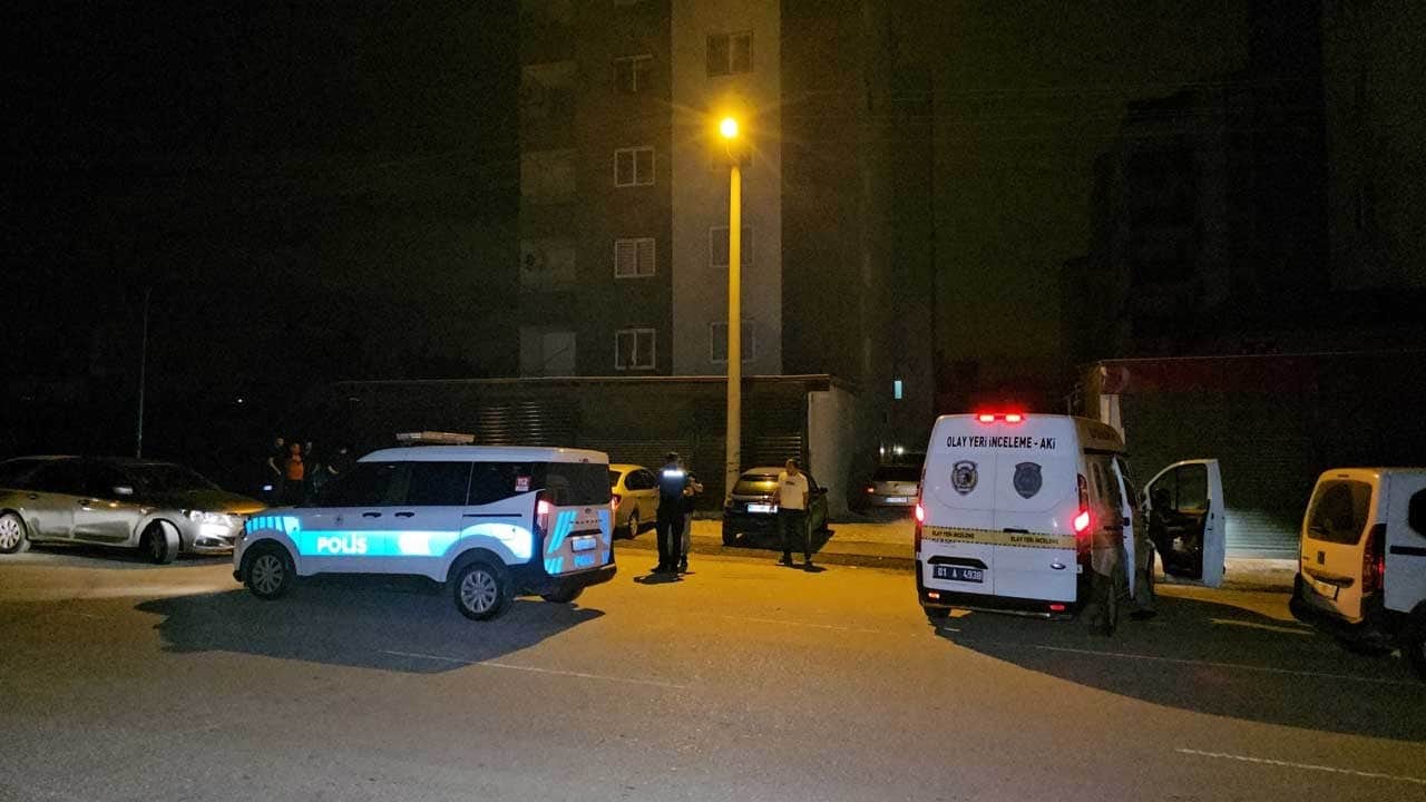 Adana’da pencereden düşen 42 yaşındaki kişi hayatını kaybetti