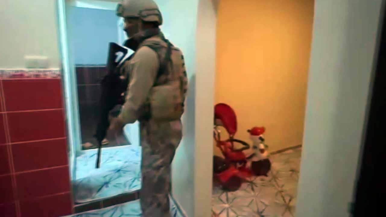 Adana'da zehir tacirlerine darbe! Şafak vakti dev operasyon: 18 tutuklama