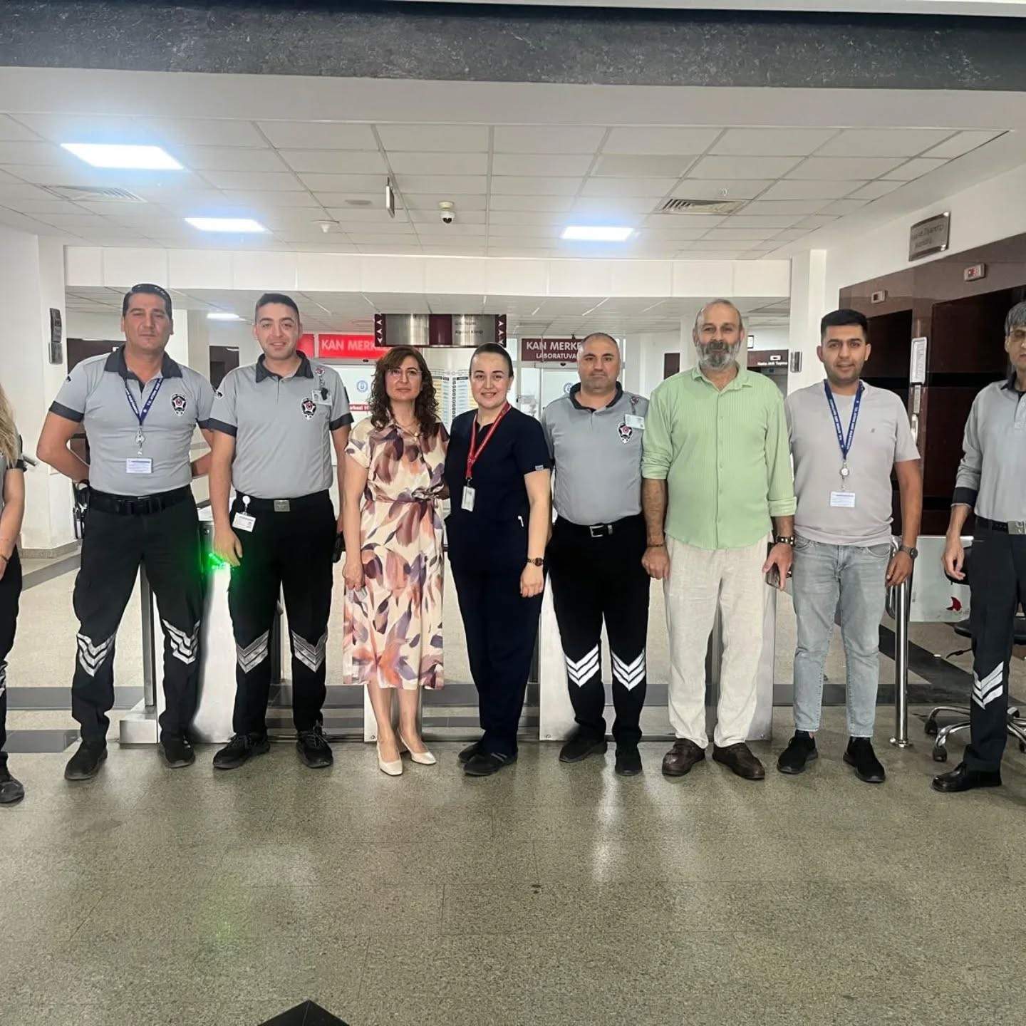 ADÜ Hastanesi Başhekimi Uysal hastalar ve hastane çalışanları ile bayramlaştı