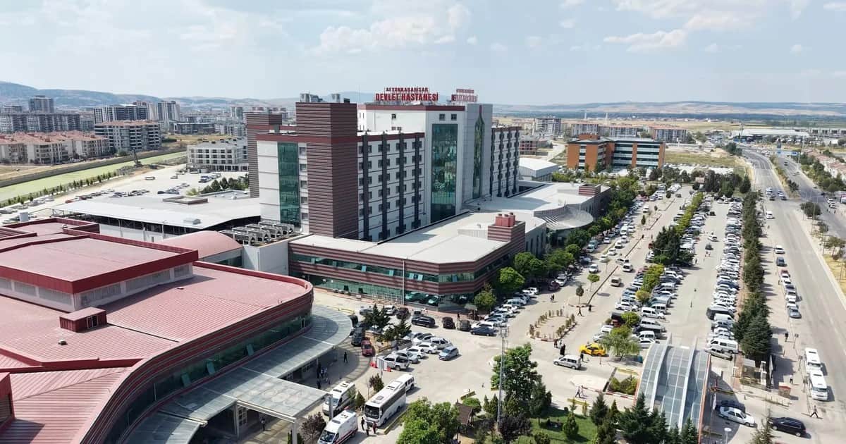 Afyonkarahisar'da doktor imzası taklidi soruşturmasında 15 şüpheli gözaltına alındı