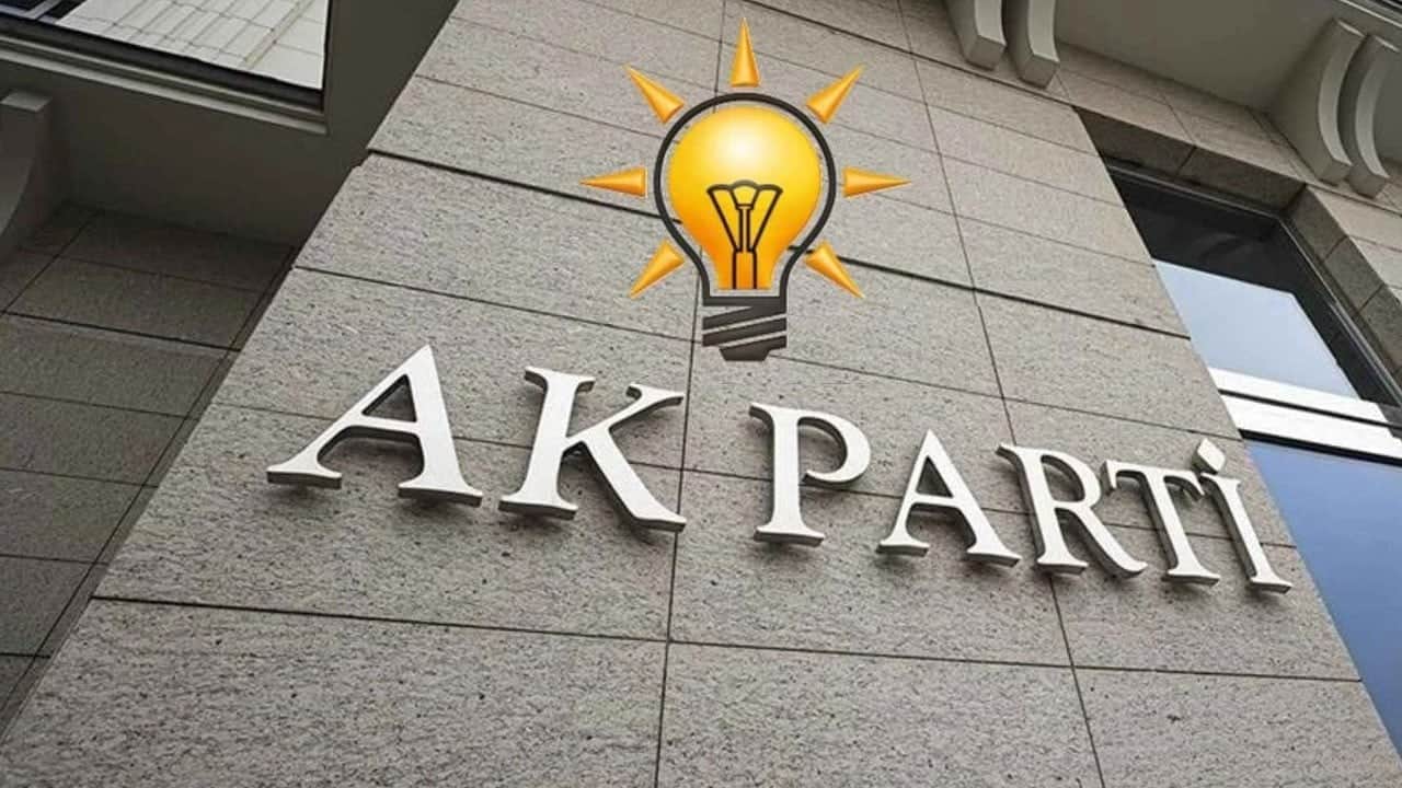 AK Parti ilçe başkanlığına alçak saldırı