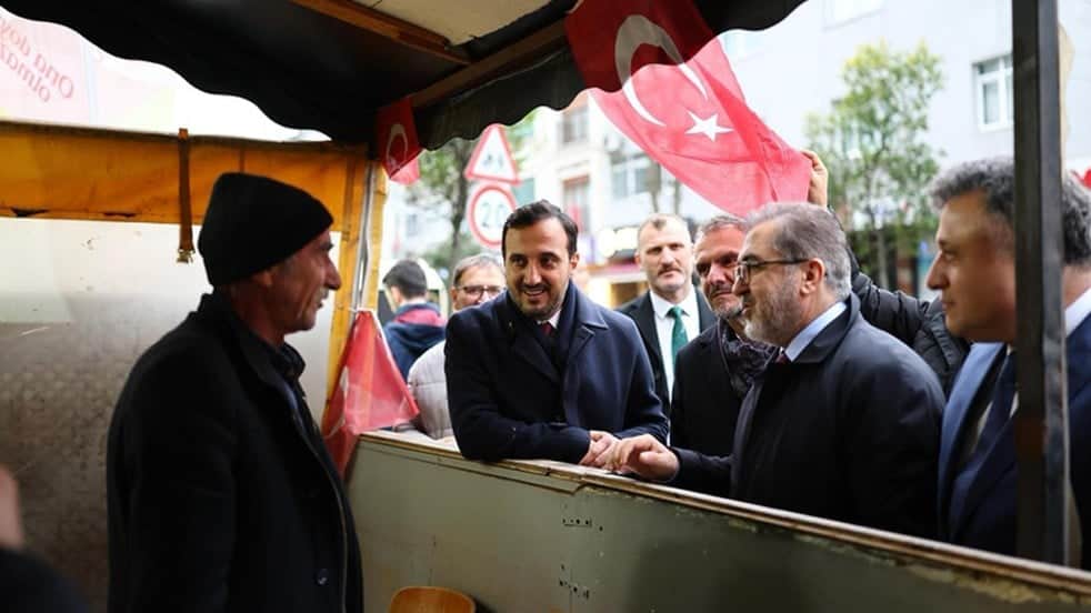 AK Parti İstanbul İl Başkanlığı "Her Mahallesiyle İstanbul" konseptiyle kış dönemi saha çalışmalarına başladı
