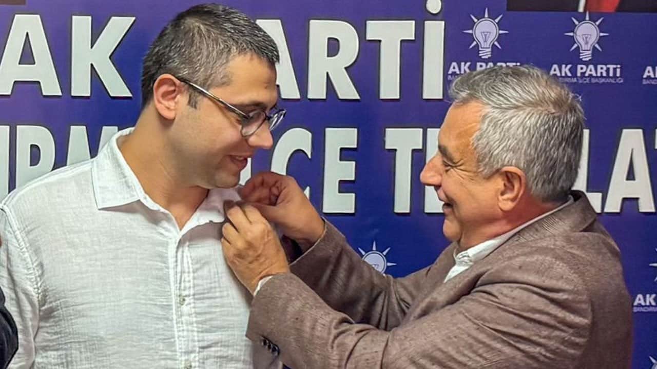 AK Parti milletvekili duyurdu: Özgür Özel istifa edip AK Parti’ye katıldı!