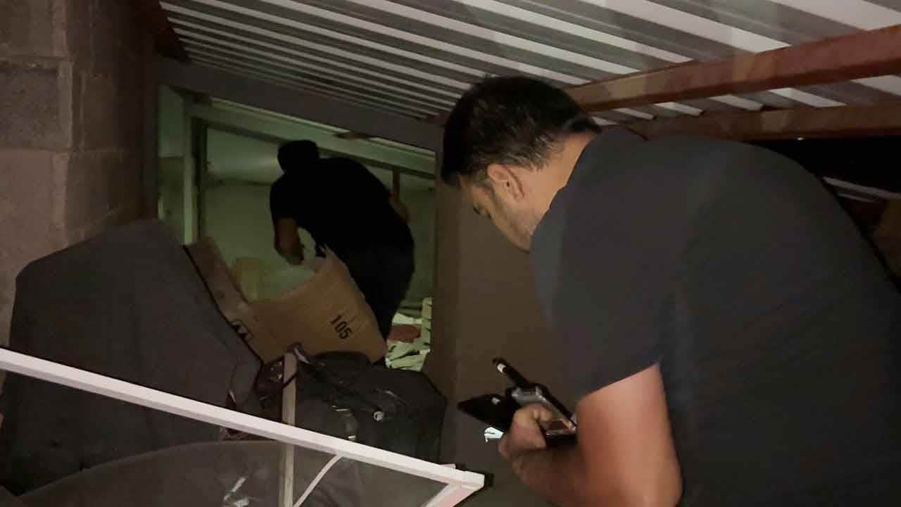 Aksaray'da polisi teyakkuza geçiren hırsızlık ihbarı panik yarattı! Ekipler binayı ablukaya aldı!