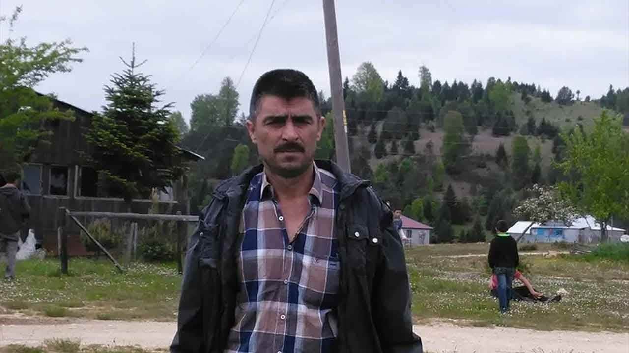 Akyazı'da iş yerinde acı veda! Fabrikada mesai başındayken ansızın fenalaşan işçi, geçirdiği kalp kriziyle hayatını kaybetti!