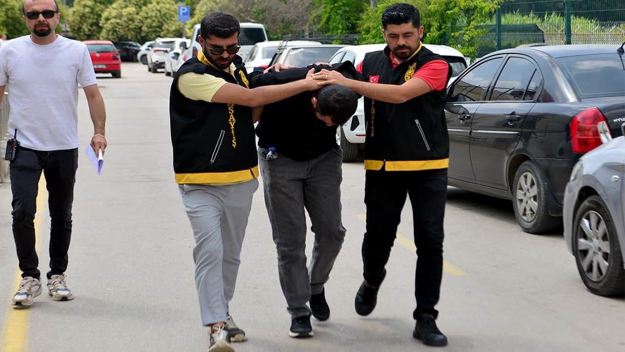 Alış veriş cinayetle bitti "Araç arızalı çıktı" diyerek tabancayla vurdu